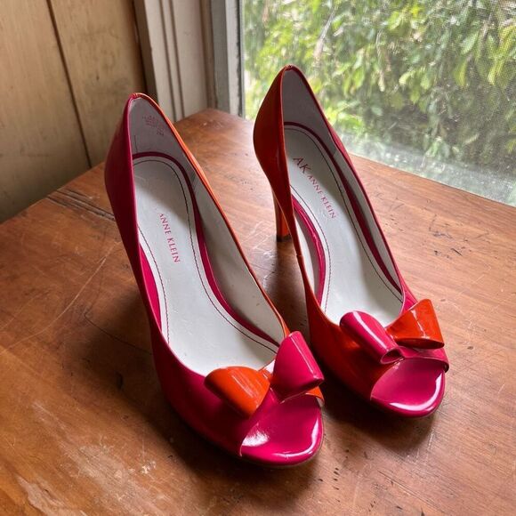 Anne Klein Foxie Pink Orange Patent Bow Heels SZ 7 Peep Toe Pumps - Picture 9 of 12